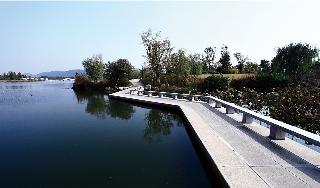 亚洲精品白浆高清久久久久久