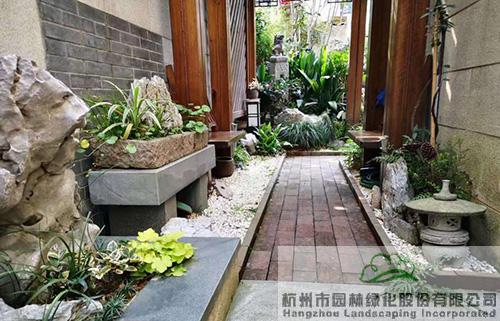 亚洲精品白浆高清久久久久久