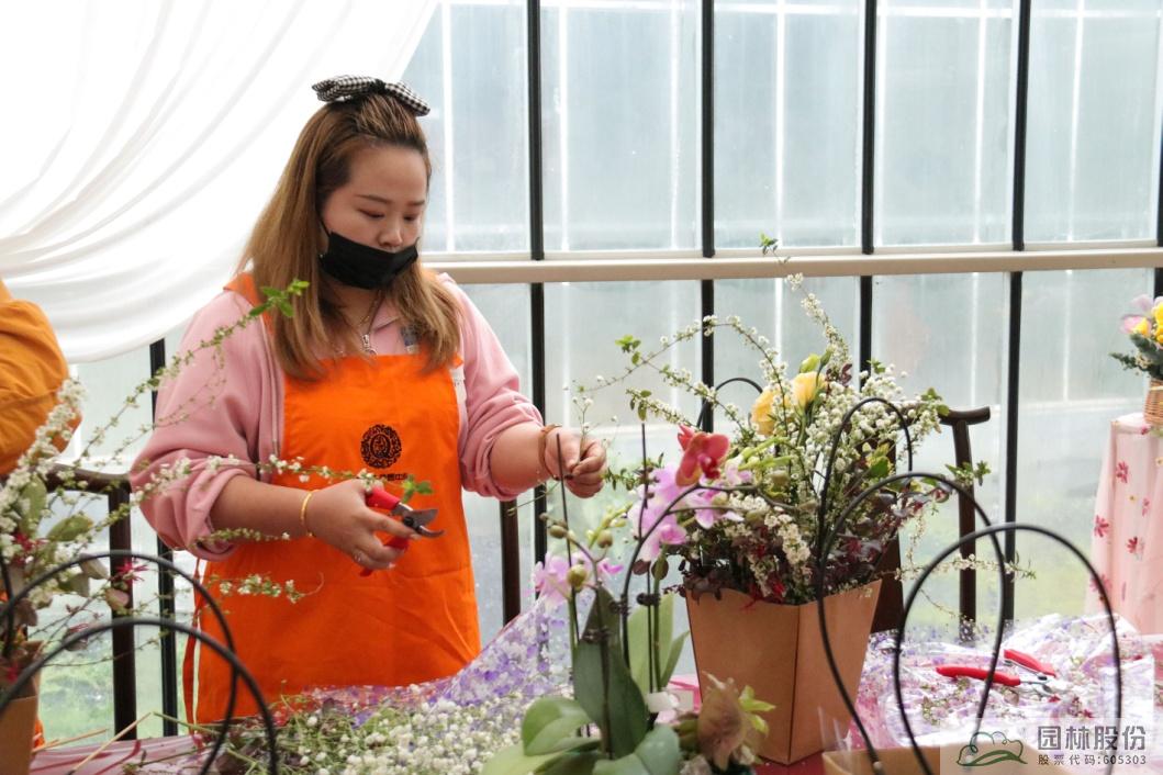 亚洲精品白浆高清久久久久久