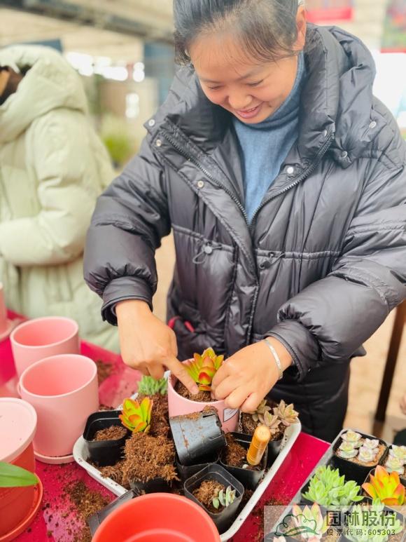 亚洲精品白浆高清久久久久久