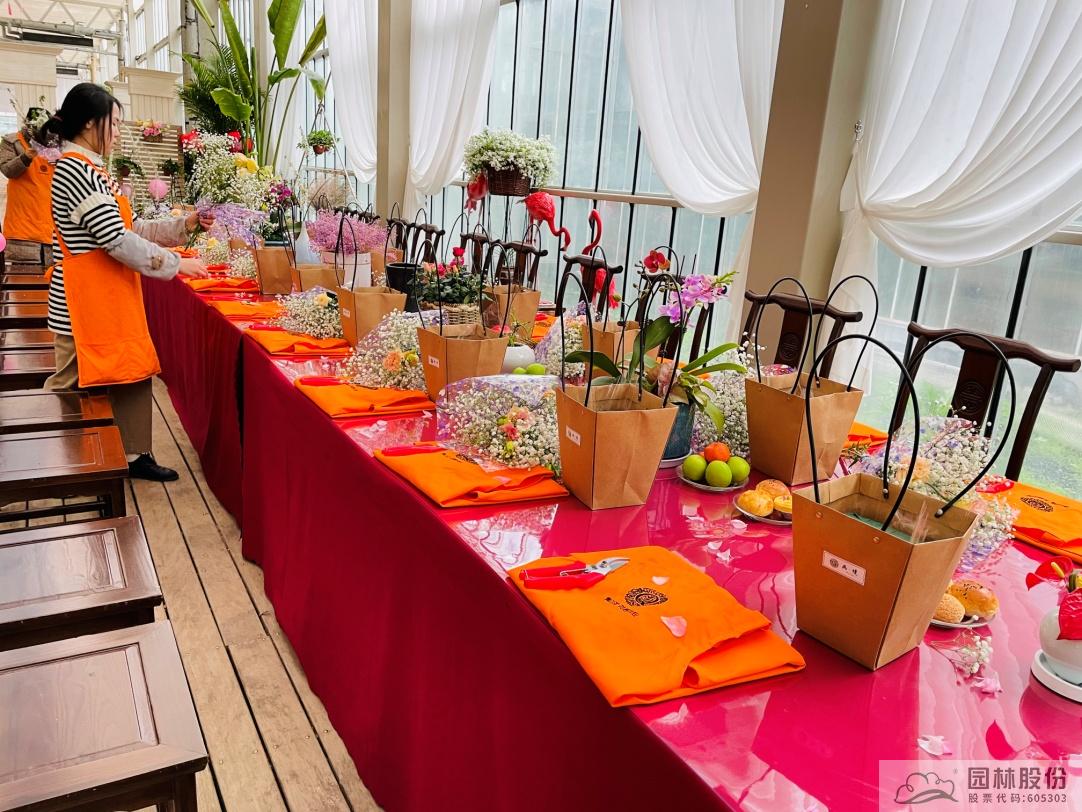 亚洲精品白浆高清久久久久久