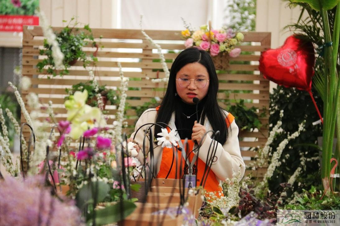 亚洲精品白浆高清久久久久久