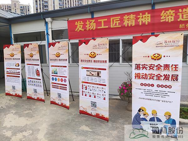 亚洲精品白浆高清久久久久久