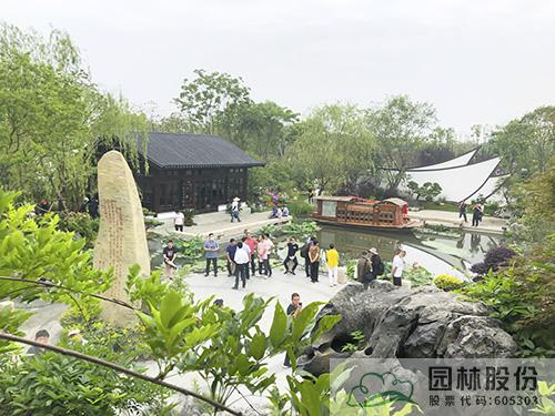 亚洲精品白浆高清久久久久久