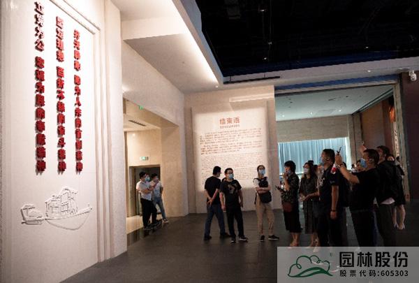 亚洲精品白浆高清久久久久久