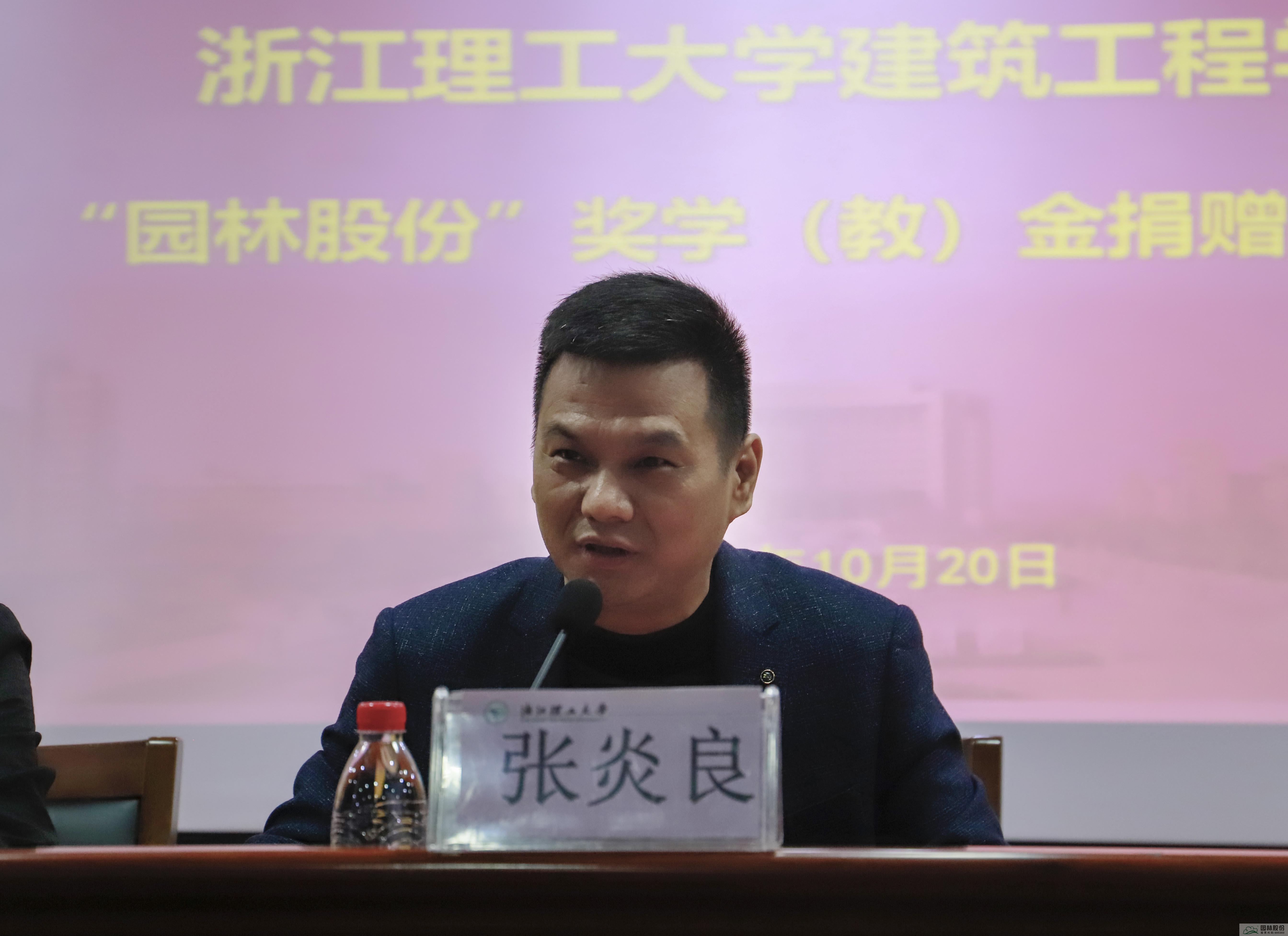 亚洲精品白浆高清久久久久久