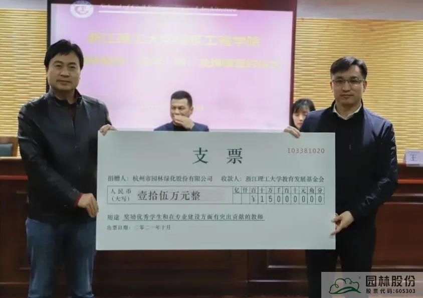 亚洲精品白浆高清久久久久久