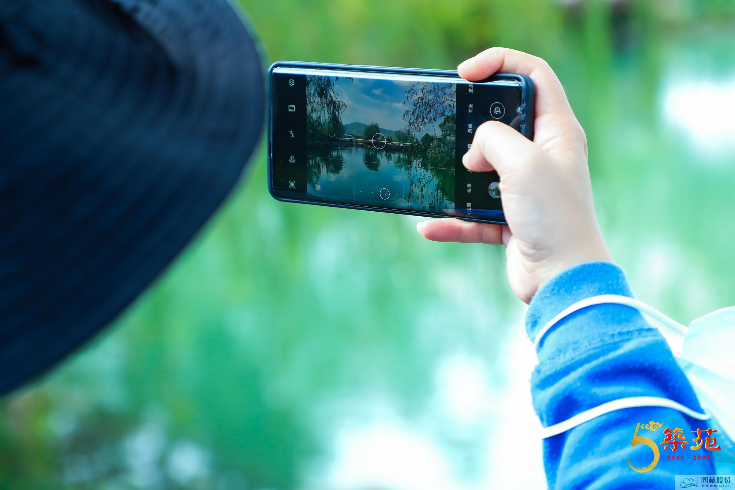 亚洲精品白浆高清久久久久久