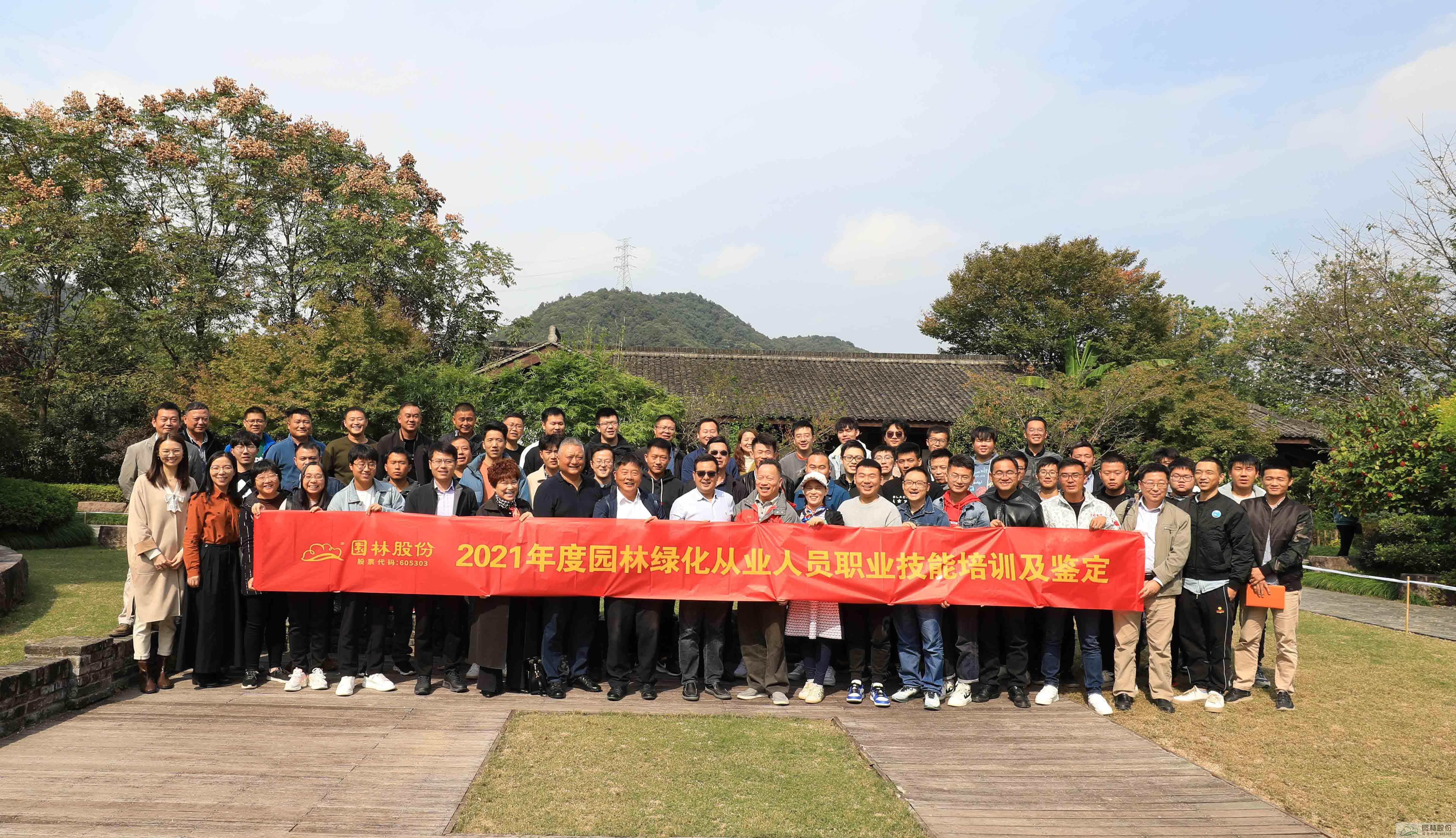 亚洲精品白浆高清久久久久久