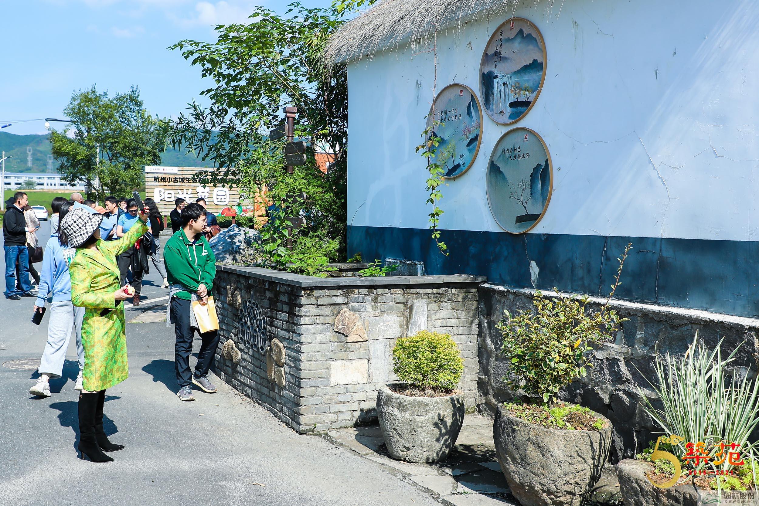 亚洲精品白浆高清久久久久久