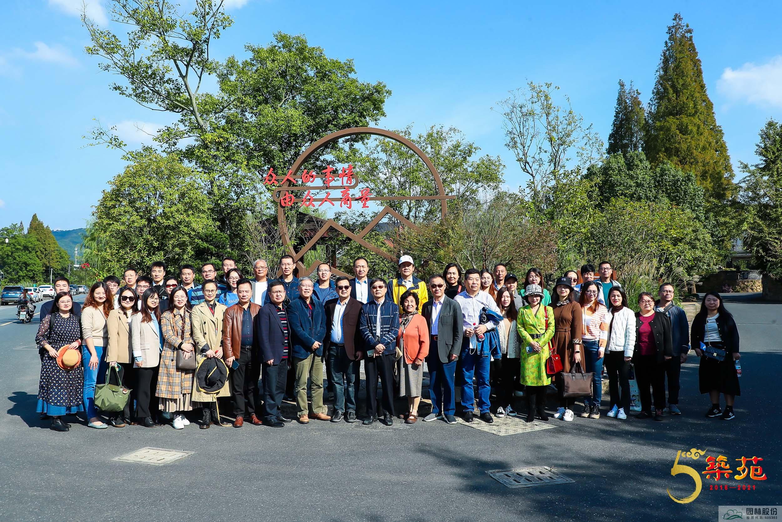 亚洲精品白浆高清久久久久久