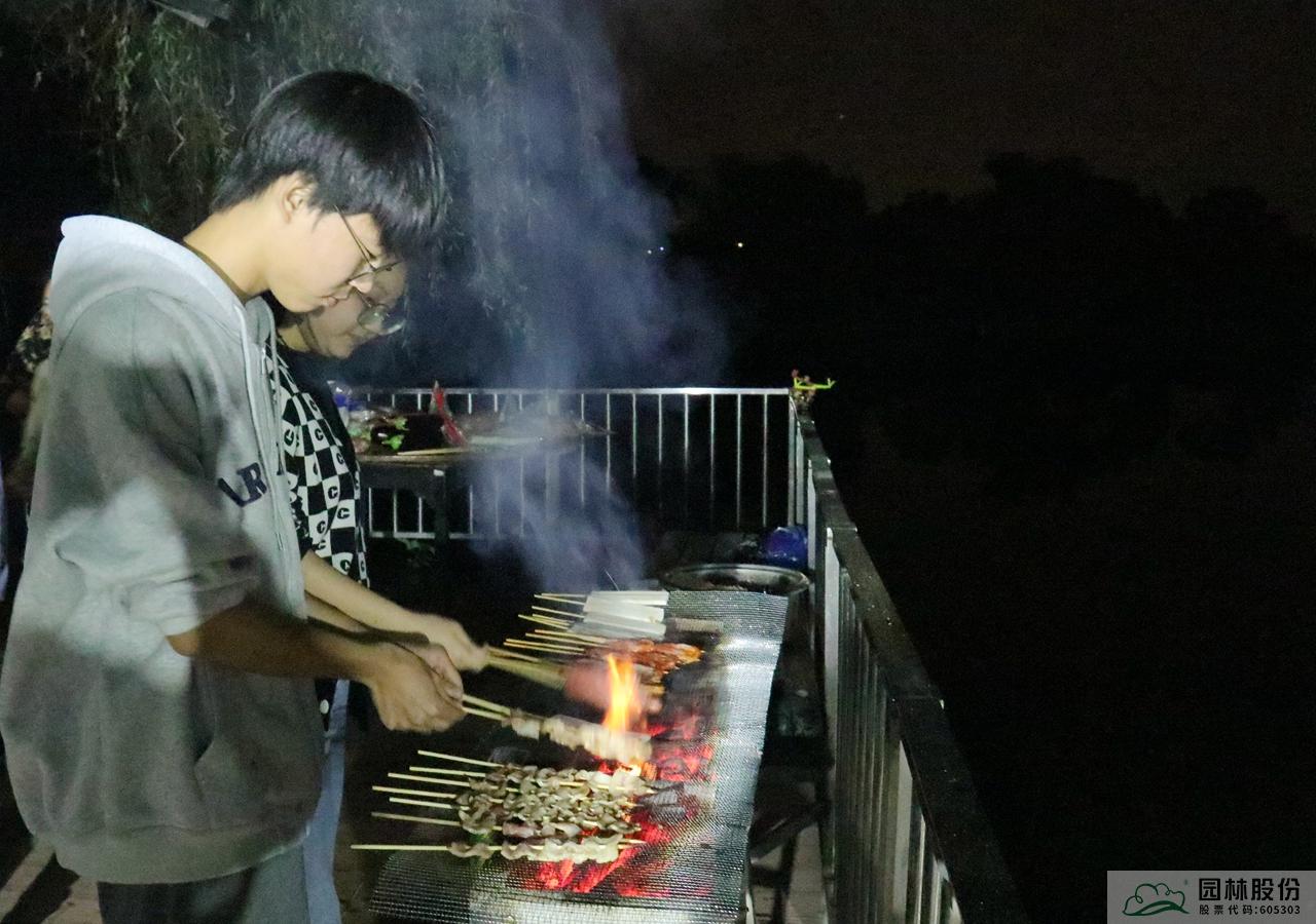 亚洲精品白浆高清久久久久久