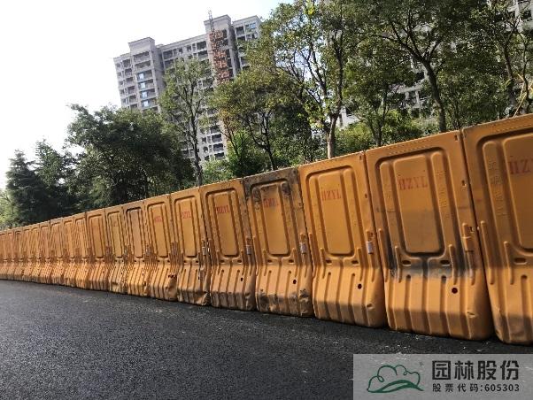 亚洲精品白浆高清久久久久久