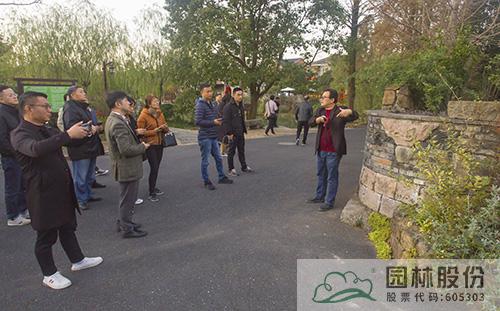 亚洲精品白浆高清久久久久久