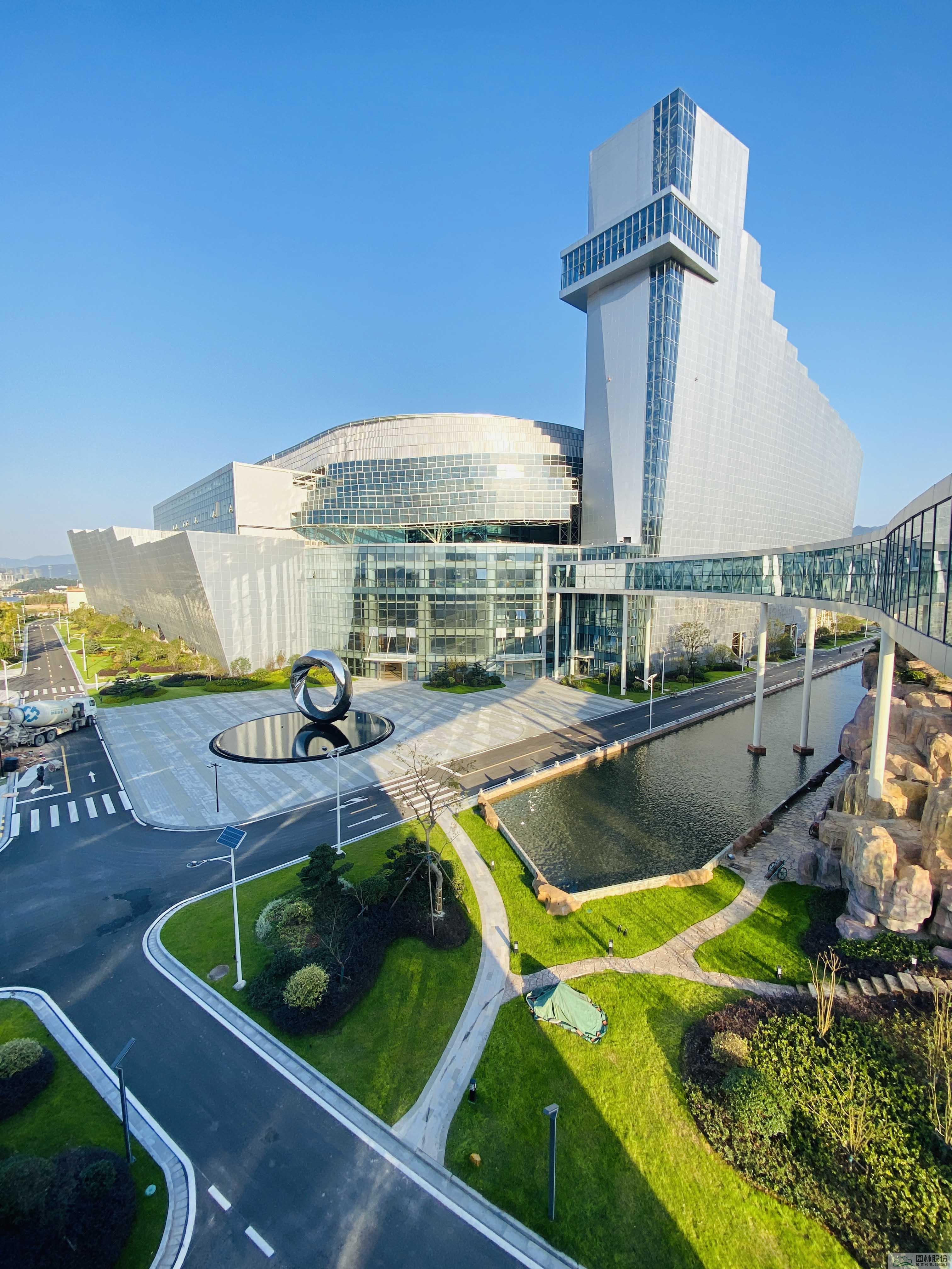 亚洲精品白浆高清久久久久久