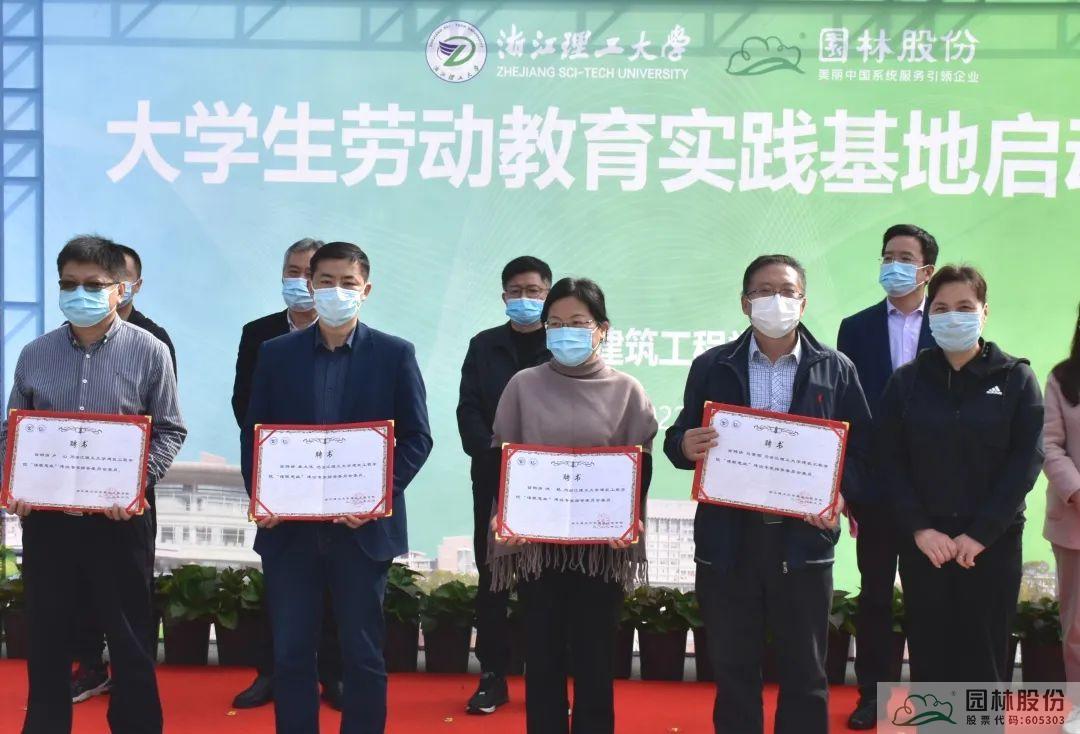 亚洲精品白浆高清久久久久久