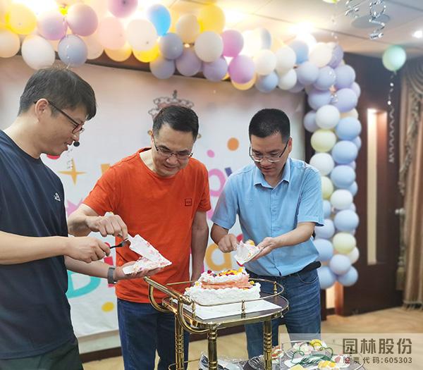 亚洲精品白浆高清久久久久久