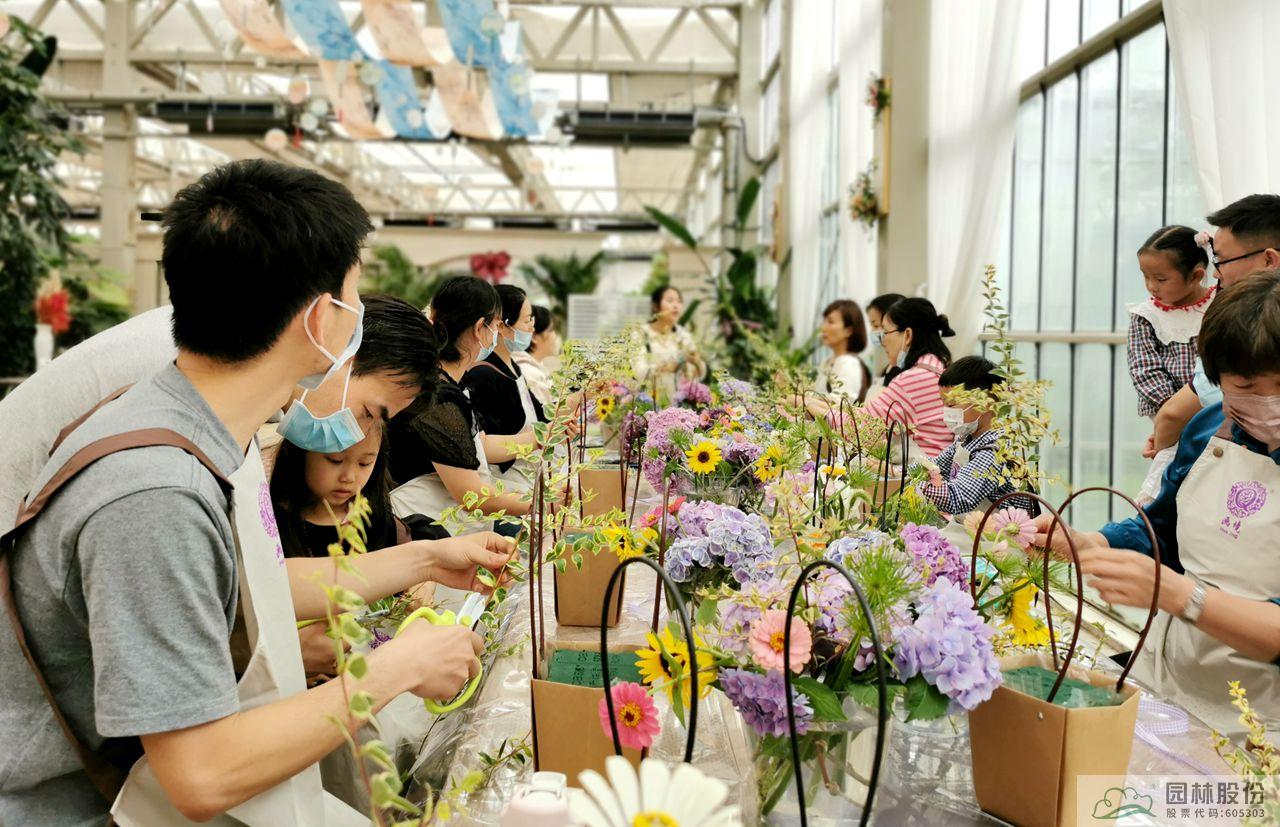 亚洲精品白浆高清久久久久久