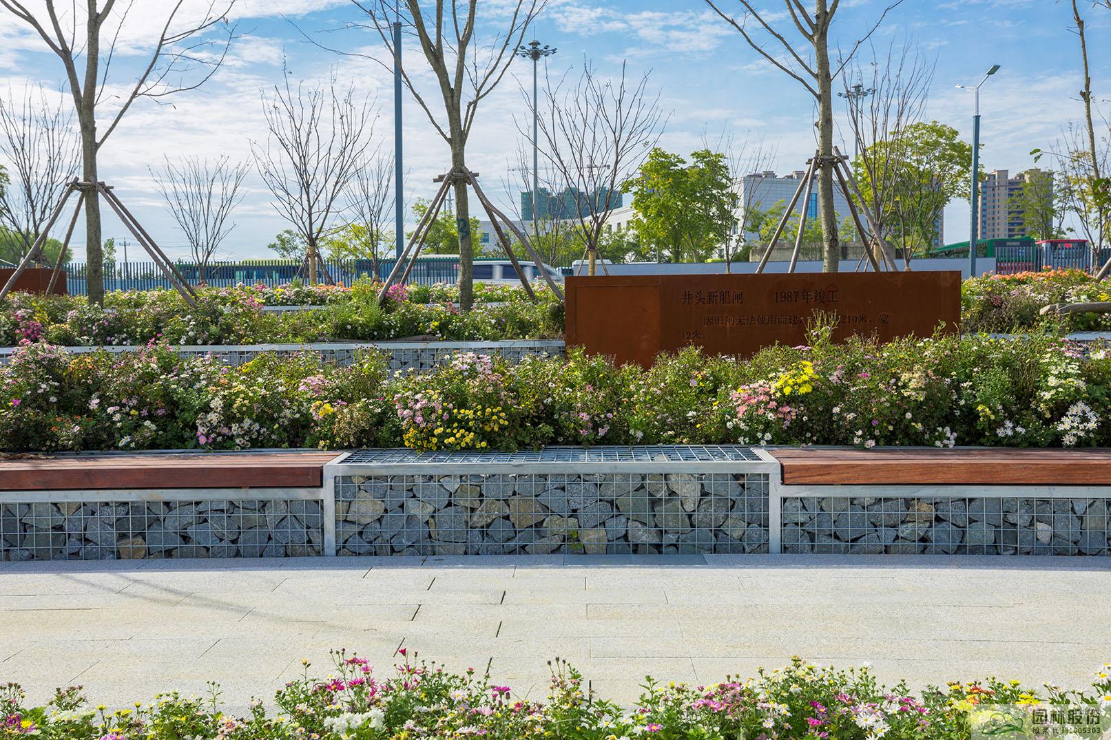 亚洲精品白浆高清久久久久久