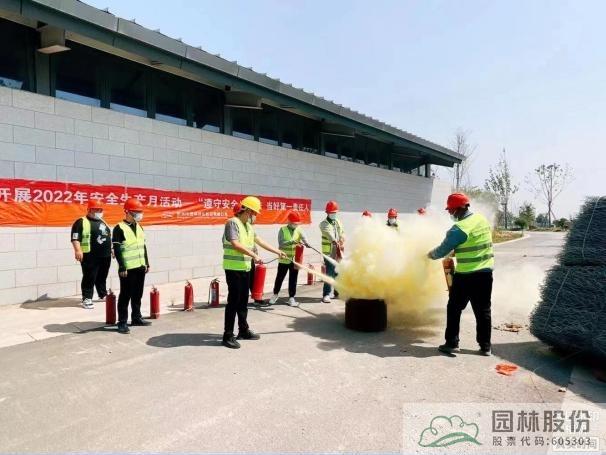 亚洲精品白浆高清久久久久久