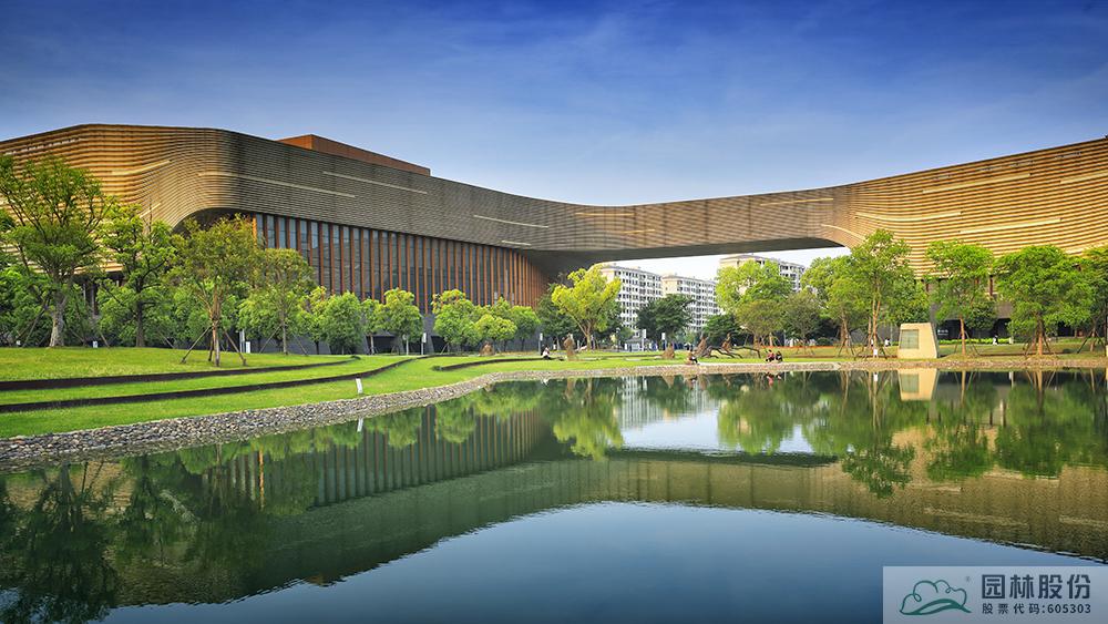 亚洲精品白浆高清久久久久久