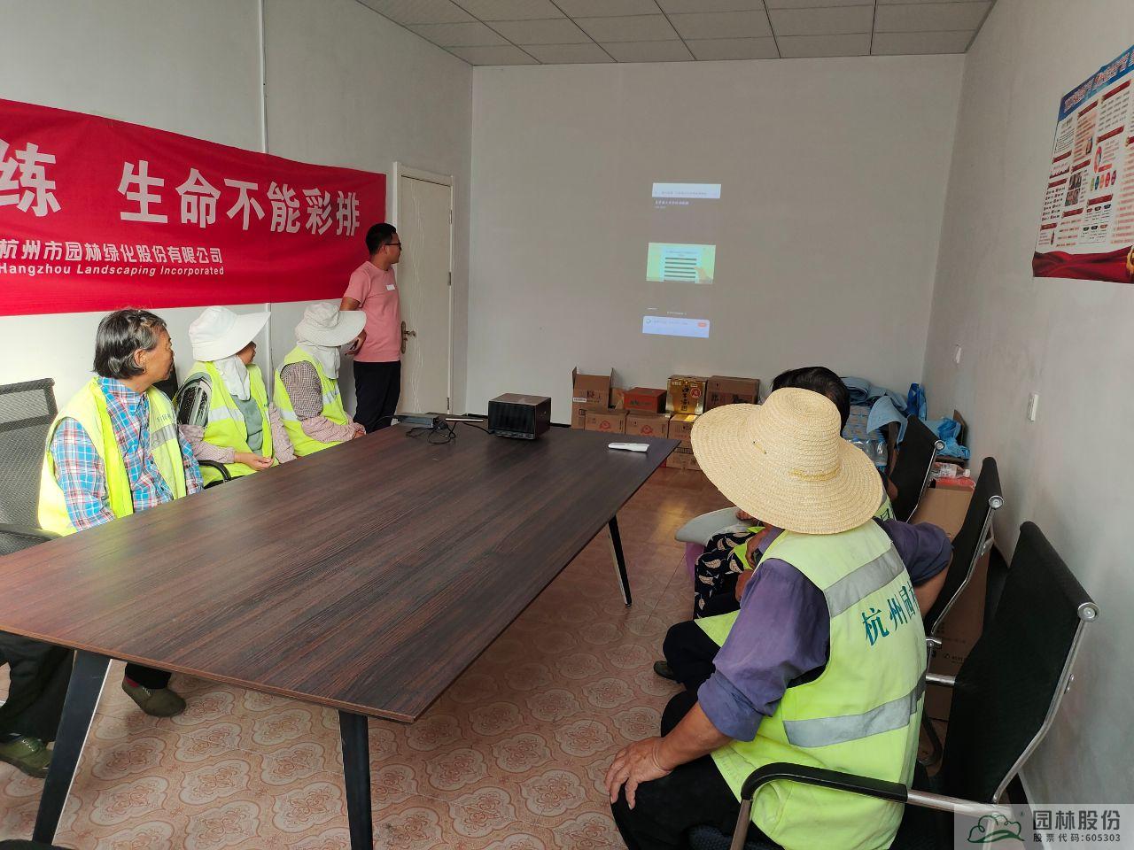 亚洲精品白浆高清久久久久久