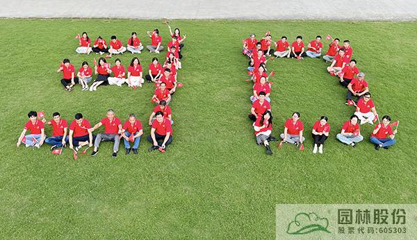 亚洲精品白浆高清久久久久久