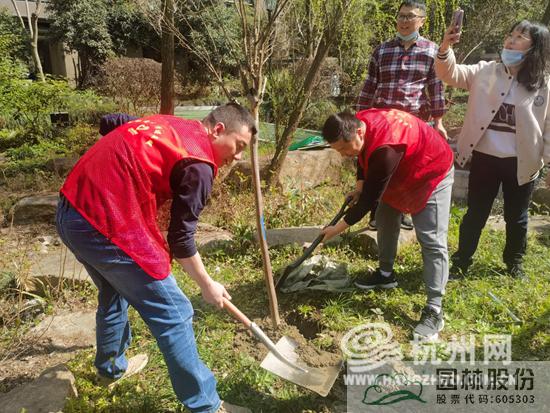 亚洲精品白浆高清久久久久久