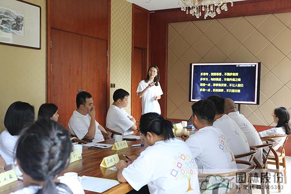 亚洲精品白浆高清久久久久久