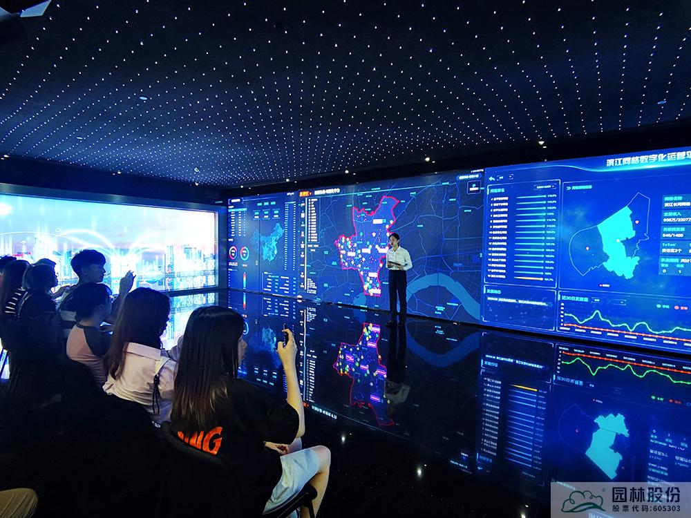 亚洲精品白浆高清久久久久久