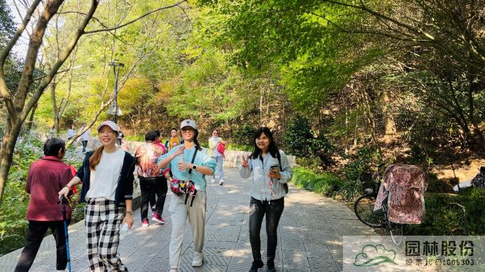 亚洲精品白浆高清久久久久久