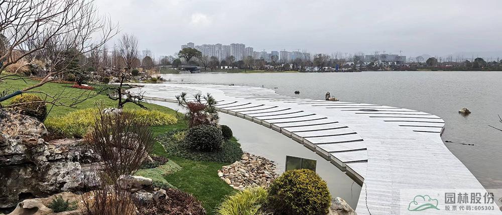 亚洲精品白浆高清久久久久久