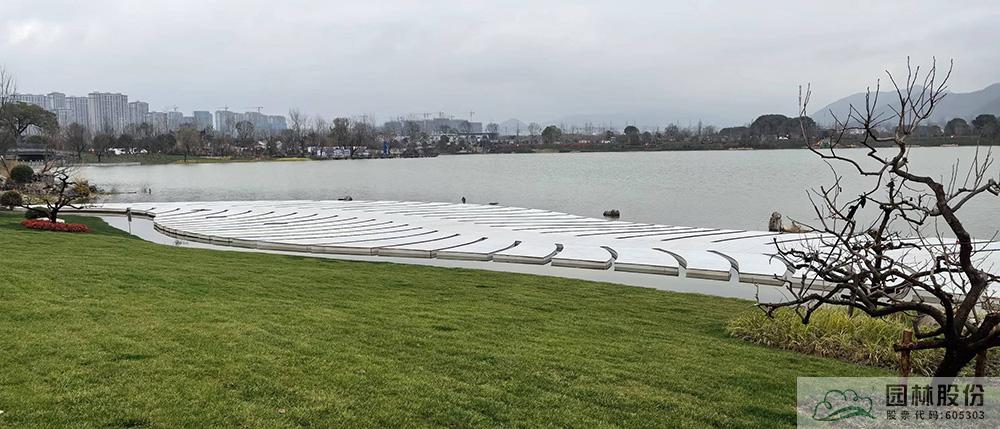 亚洲精品白浆高清久久久久久