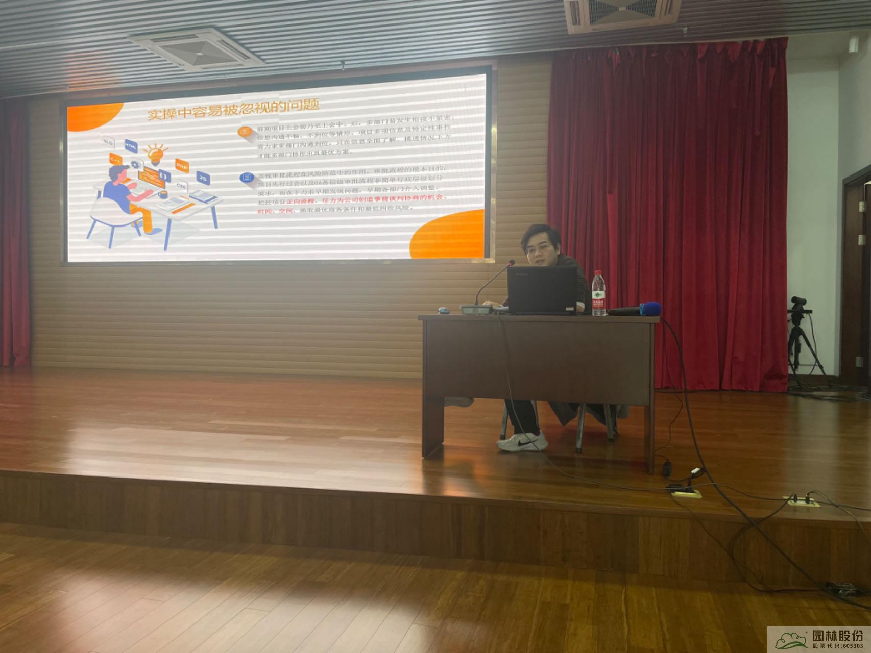 亚洲精品白浆高清久久久久久