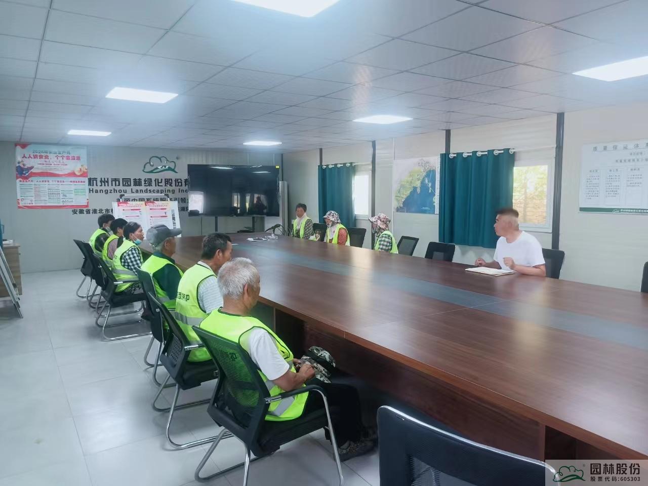 亚洲精品白浆高清久久久久久