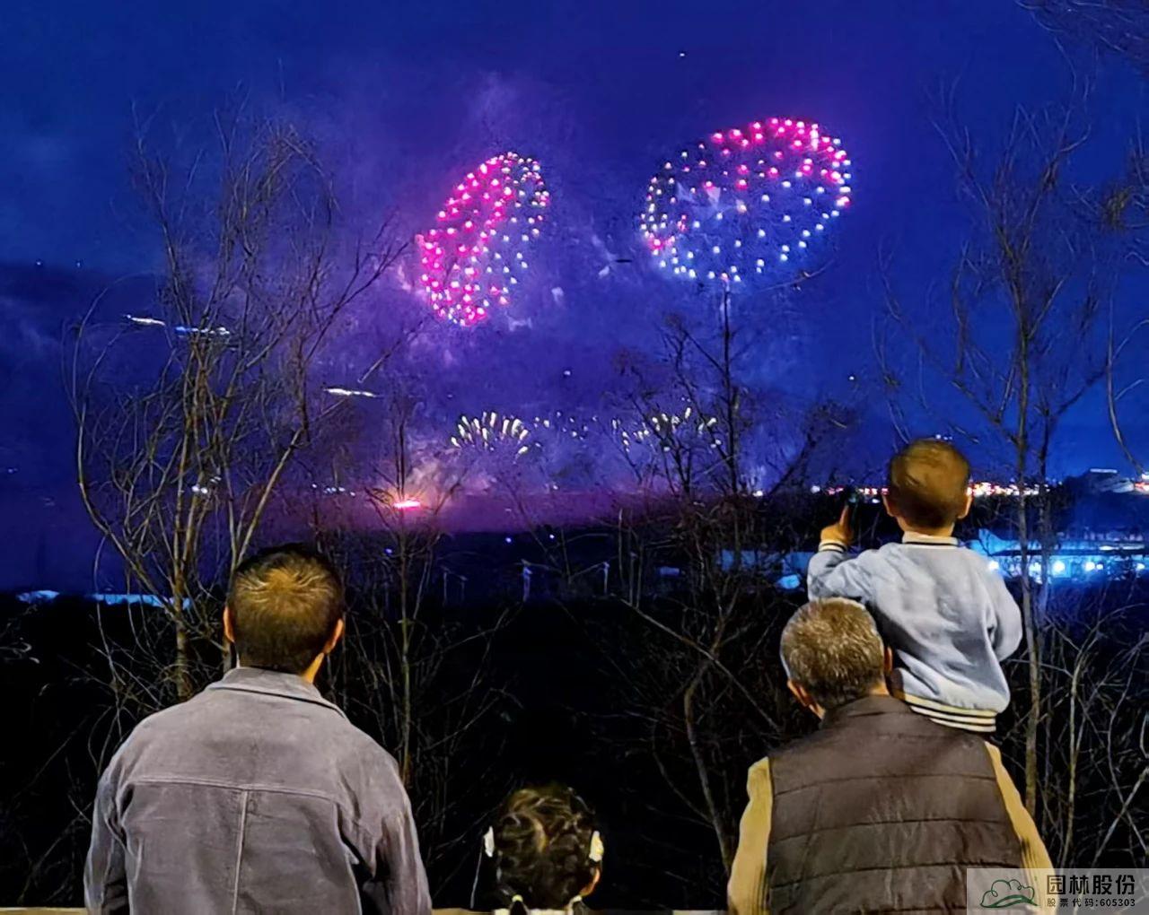 亚洲精品白浆高清久久久久久