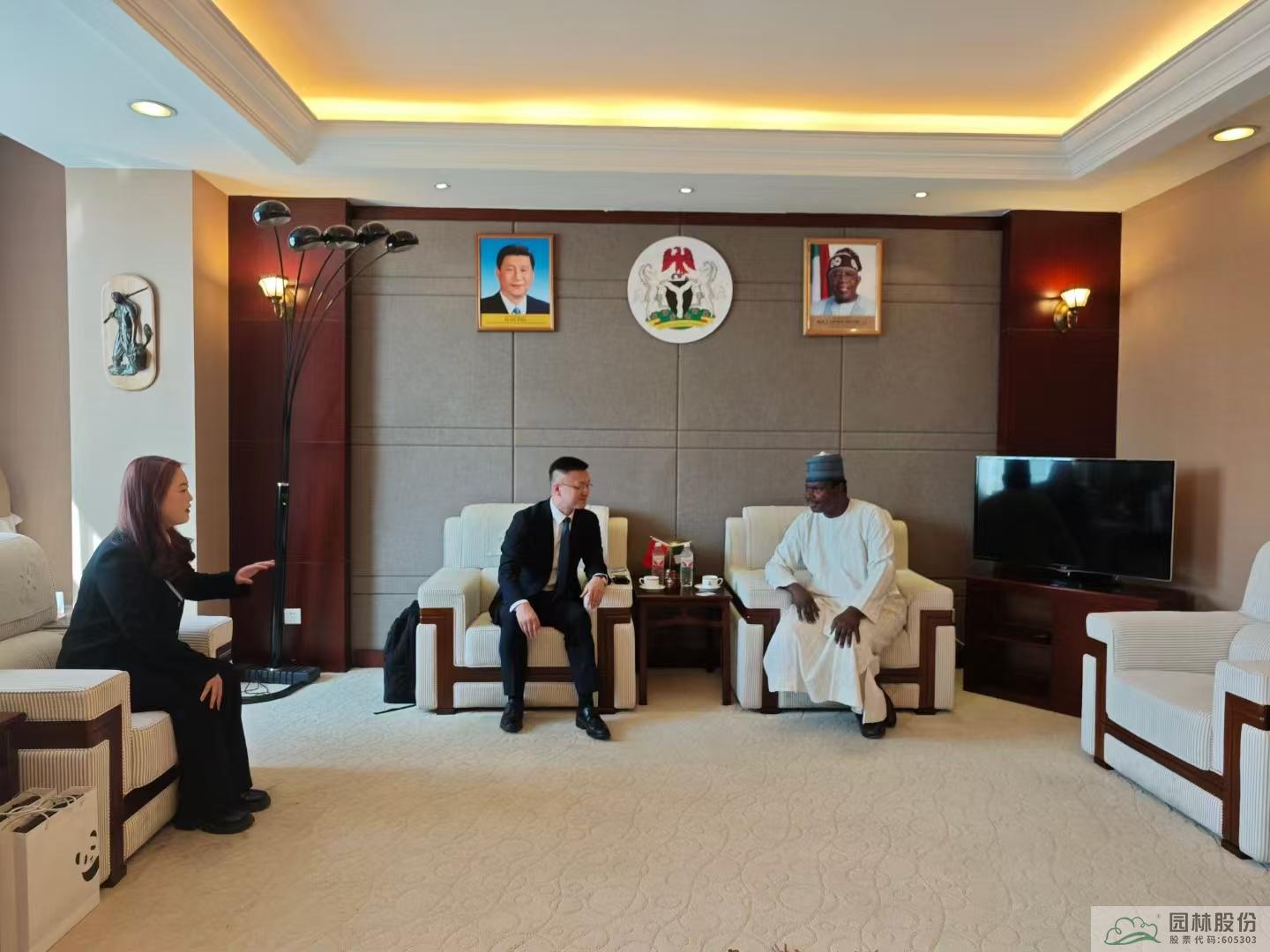 亚洲精品白浆高清久久久久久