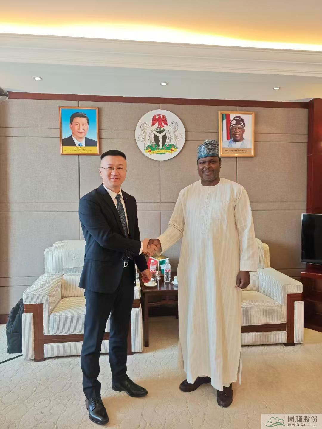 亚洲精品白浆高清久久久久久