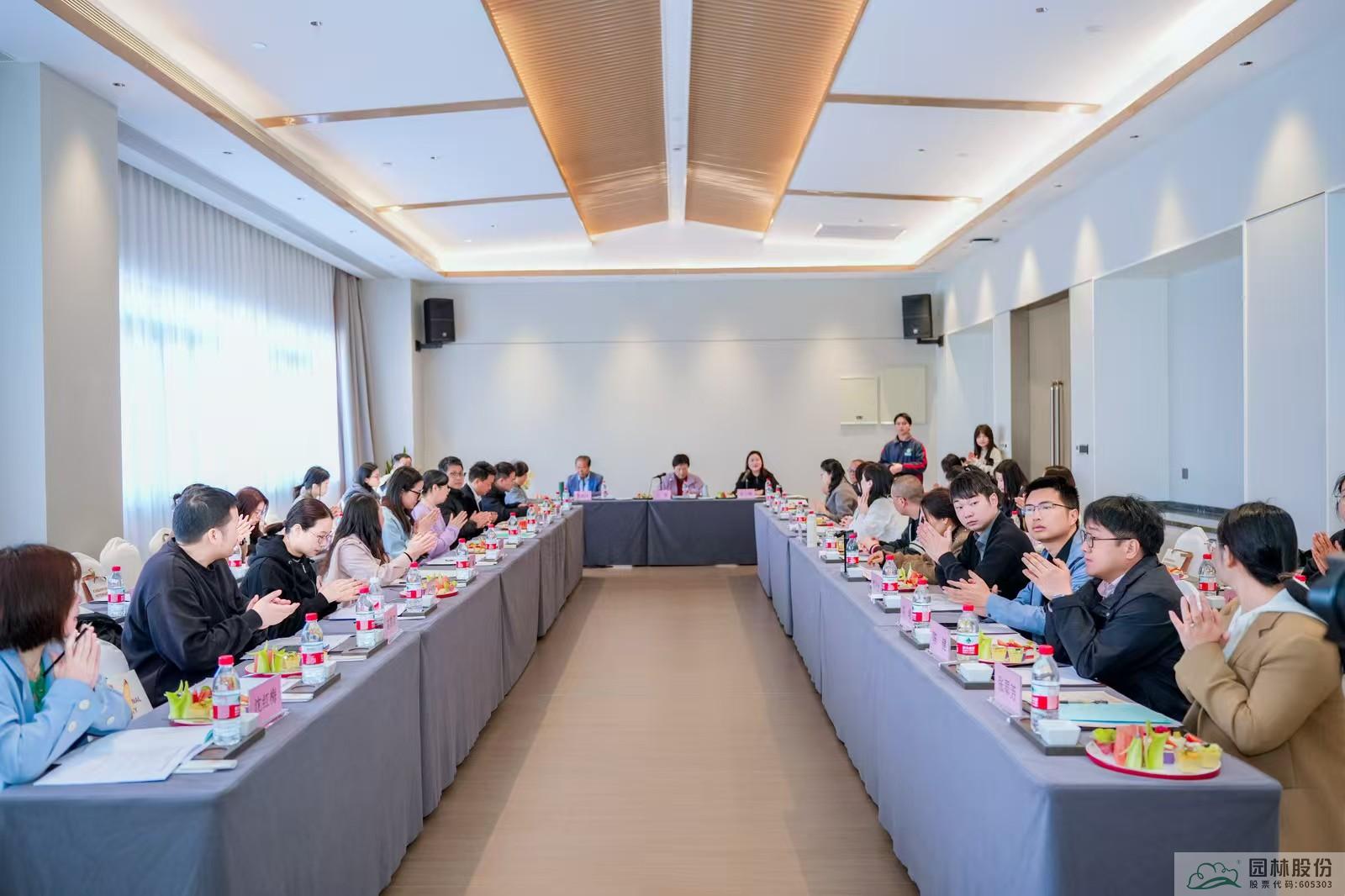 亚洲精品白浆高清久久久久久