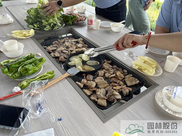 亚洲精品白浆高清久久久久久