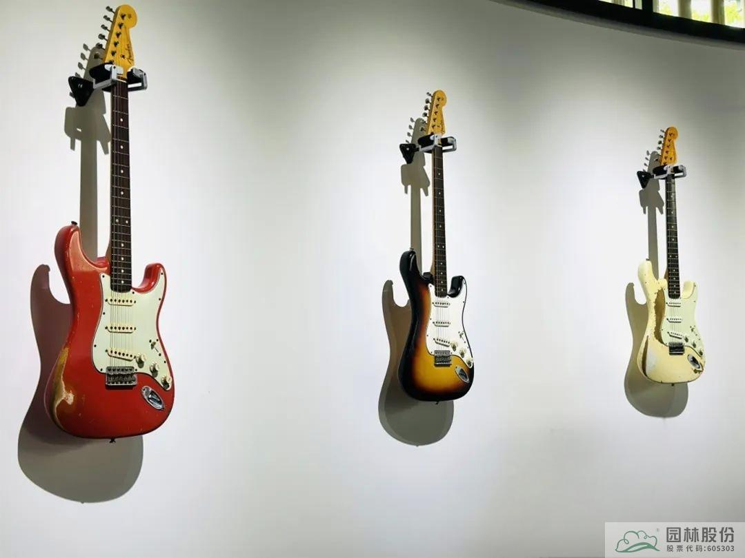 亚洲精品白浆高清久久久久久