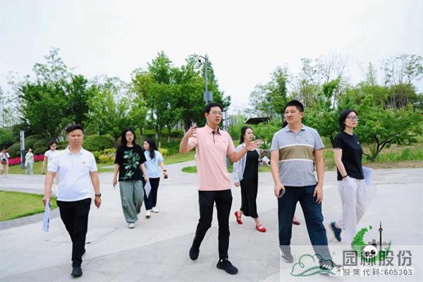 亚洲精品白浆高清久久久久久