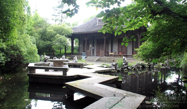 亚洲精品白浆高清久久久久久