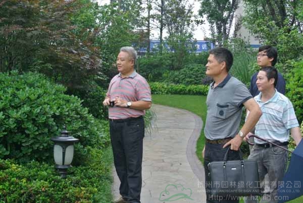 亚洲精品白浆高清久久久久久