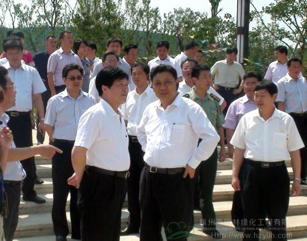 亚洲精品白浆高清久久久久久