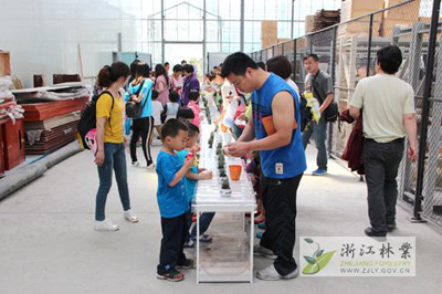 亚洲精品白浆高清久久久久久