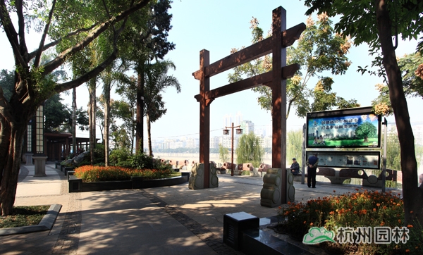 亚洲精品白浆高清久久久久久