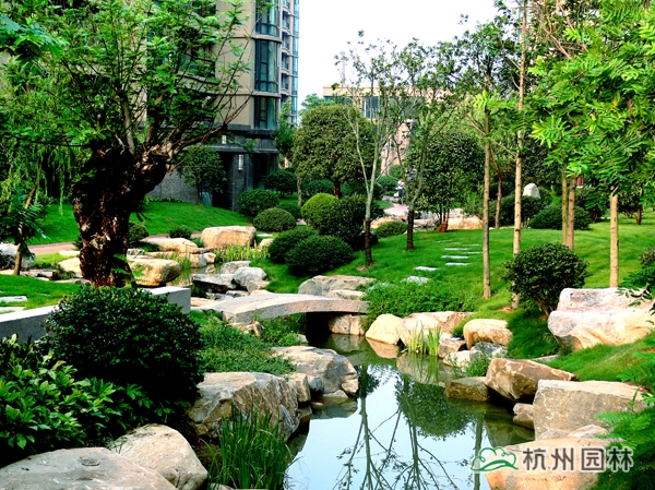 亚洲精品白浆高清久久久久久