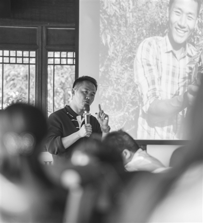 亚洲精品白浆高清久久久久久