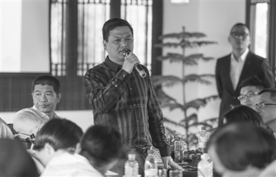 亚洲精品白浆高清久久久久久